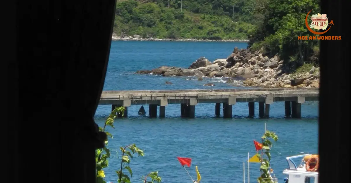 How Many Seasons Does Cham Islands Have