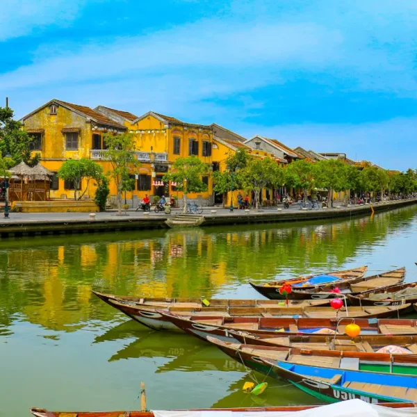 Thiên nhiên và làng nghề