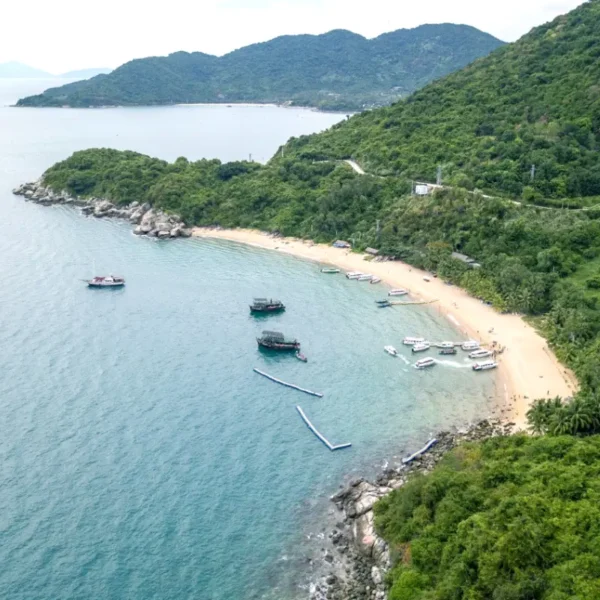cham island 1