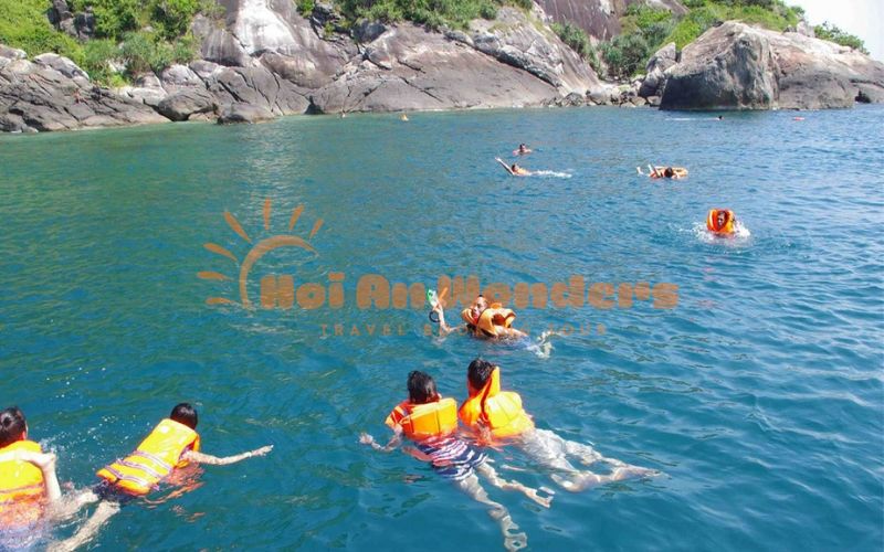 Cham Island Ferry: 2026 Ticket Prices, Schedule & Tips 14 cham island ferry 3